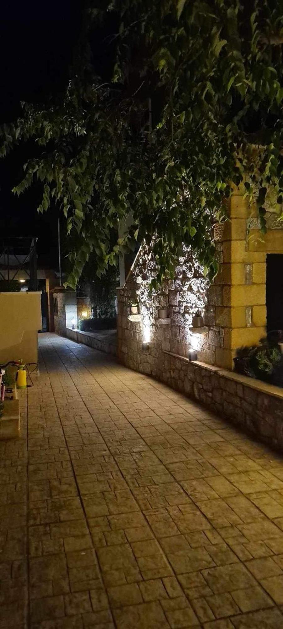 Finikes Apartments Ступа Екстер'єр фото